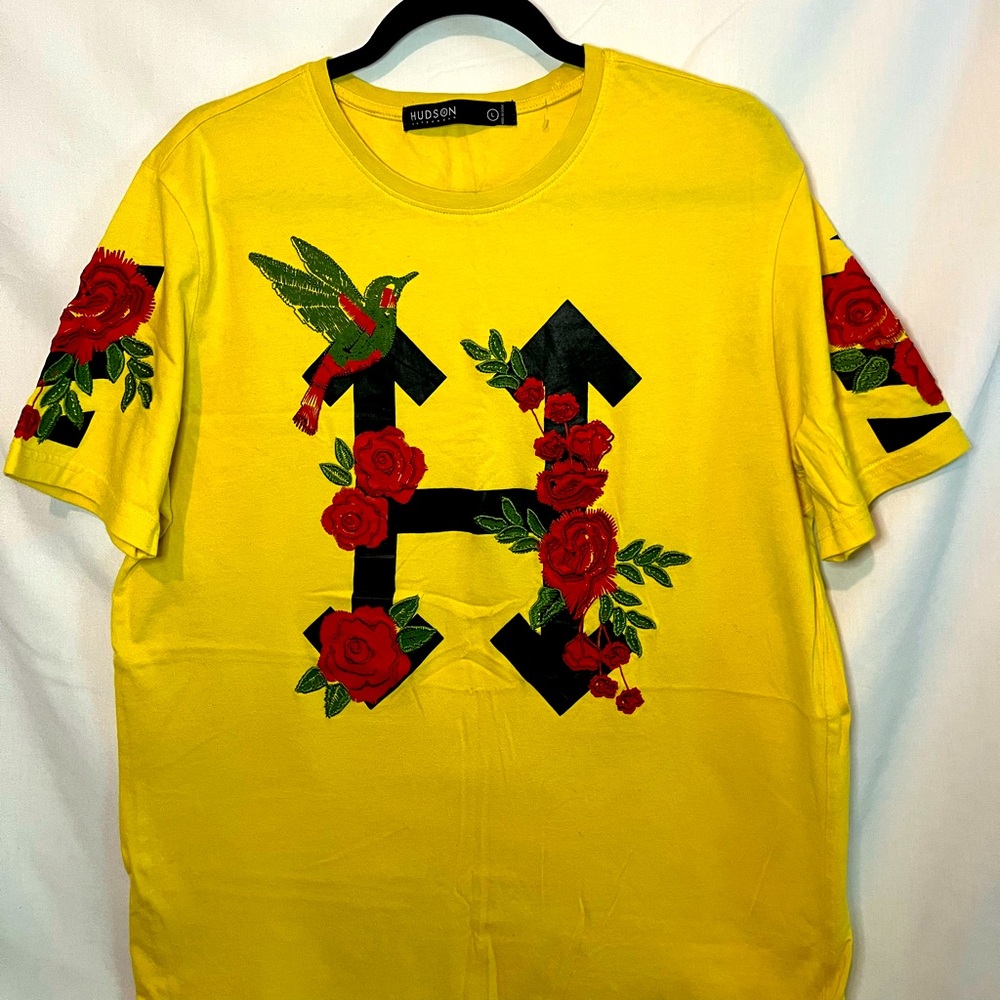 Hudson yellow rose embroidered T-shirt